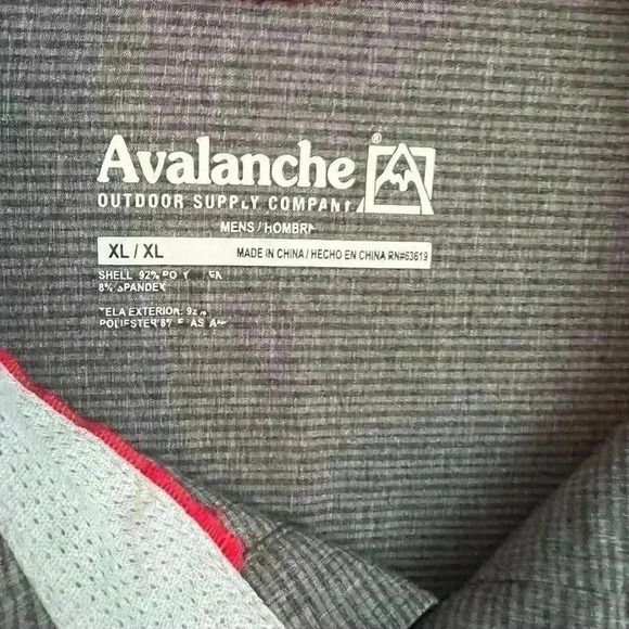 ✨Men’s casual button down shirt - Picture 3 of 4